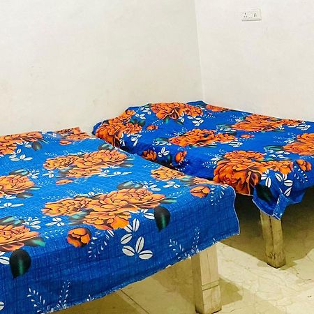 Om Sai Guest House バラナシ エクステリア 写真